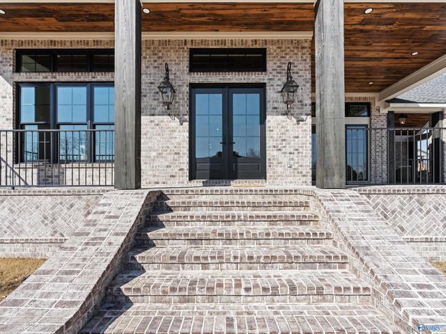 210 Legendary Drive, Guntersville, AL 35976