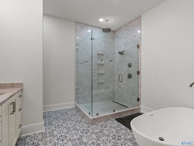 210 Legendary Drive, Guntersville, AL 35976