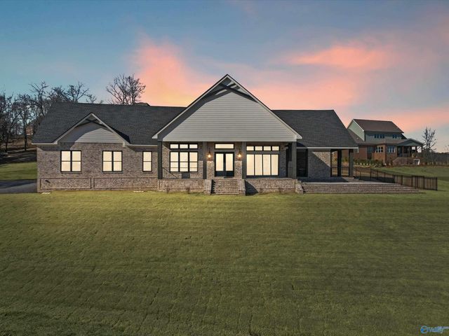 210 Legendary Drive, Guntersville, AL 35976