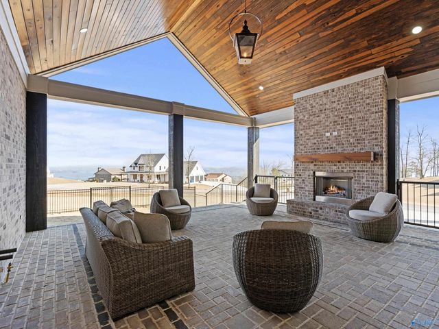 210 Legendary Drive, Guntersville, AL 35976