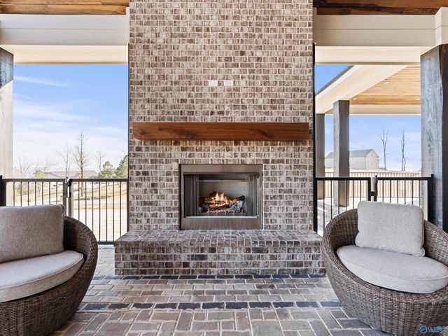 210 Legendary Drive, Guntersville, AL 35976