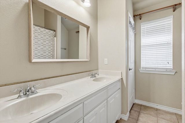 7408 Innisbrook Lane, Fort Worth, TX 76179