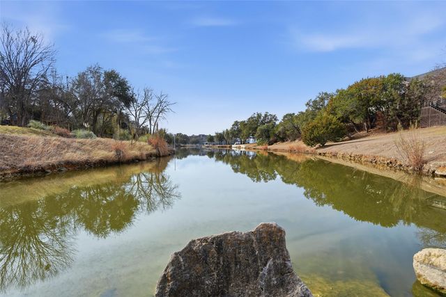 712 Goldeneye Drive, Granbury, TX 76049