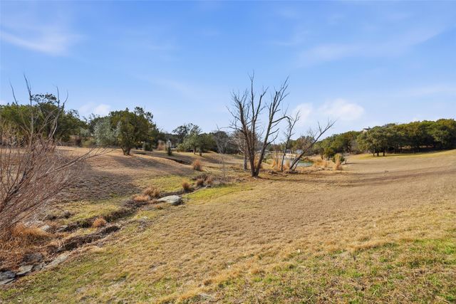 712 Goldeneye Drive, Granbury, TX 76049