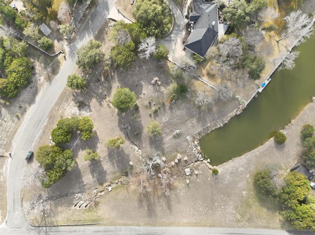 712 Goldeneye Drive, Granbury, TX 76049