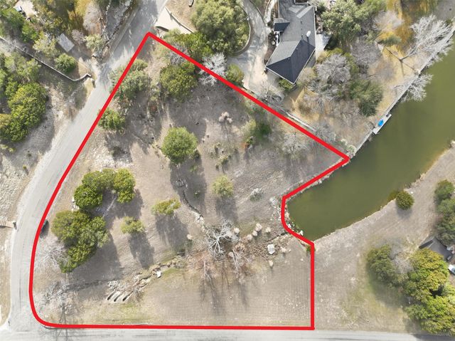 712 Goldeneye Drive, Granbury, TX 76049