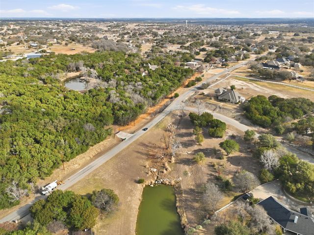 712 Goldeneye Drive, Granbury, TX 76049