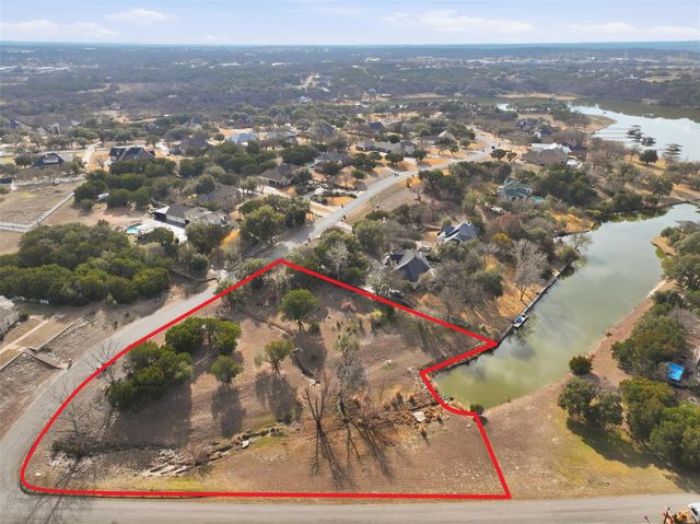 712 Goldeneye Drive, Granbury, TX 76049