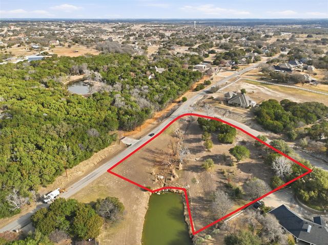 712 Goldeneye Drive, Granbury, TX 76049