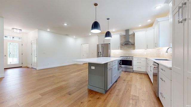 6288 Jenner Road, Boonville, IN 47601
