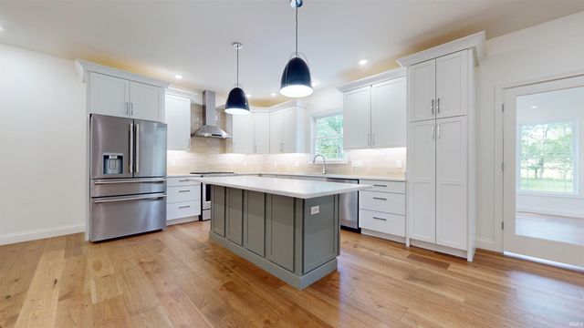 6288 Jenner Road, Boonville, IN 47601