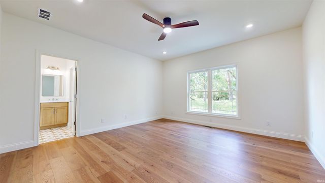 6288 Jenner Road, Boonville, IN 47601