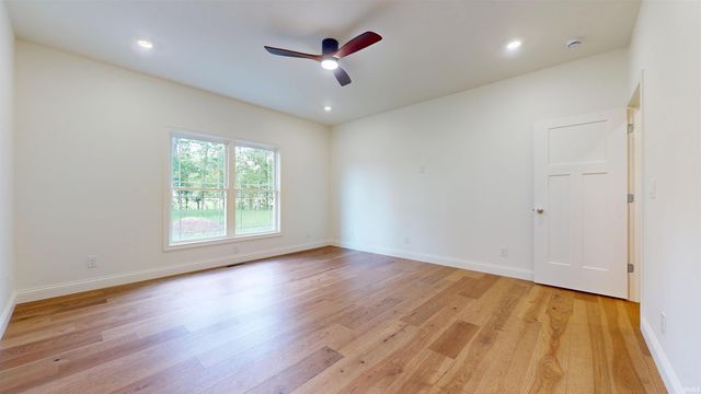 6288 Jenner Road, Boonville, IN 47601