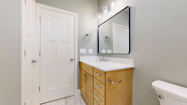 6288 Jenner Road, Boonville, IN 47601