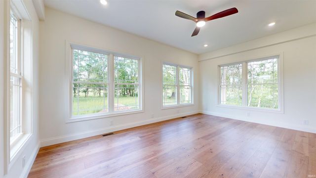 6288 Jenner Road, Boonville, IN 47601