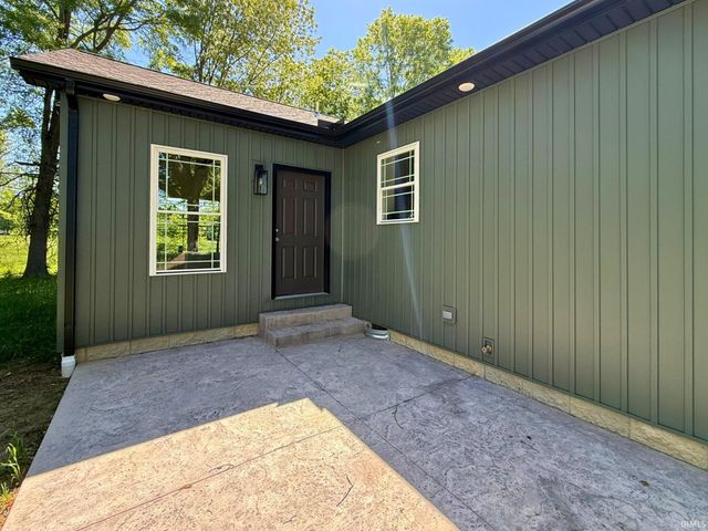 6288 Jenner Road, Boonville, IN 47601