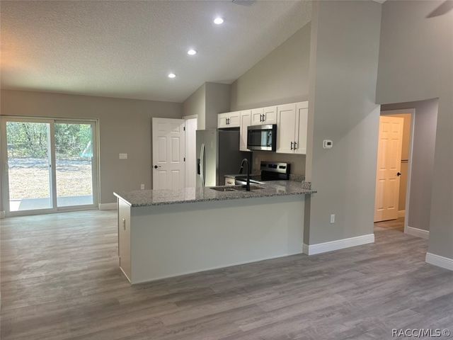 10119 N Dyal Drive, Dunnellon, FL 34434