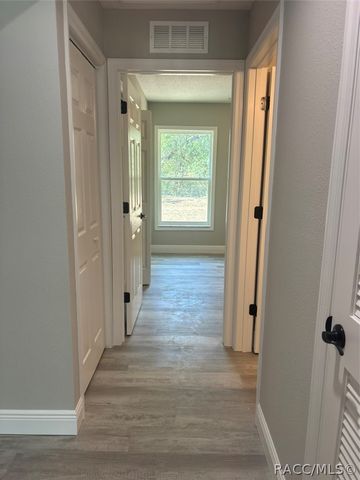 10119 N Dyal Drive, Dunnellon, FL 34434