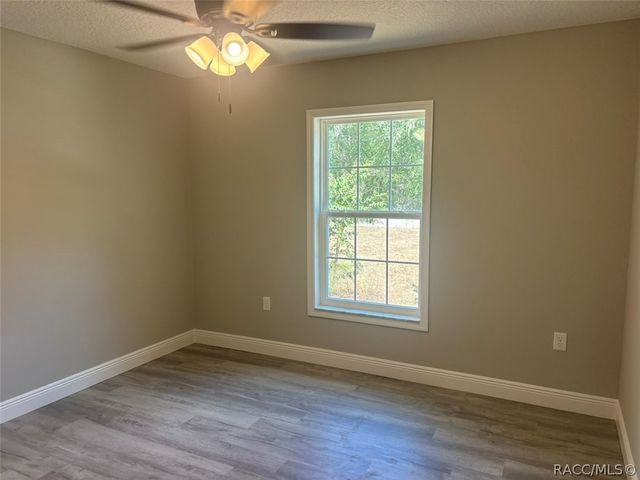 10119 N Dyal Drive, Dunnellon, FL 34434