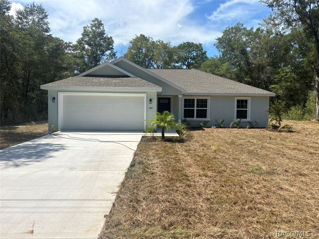 10119 N Dyal Drive, Dunnellon, FL 34434