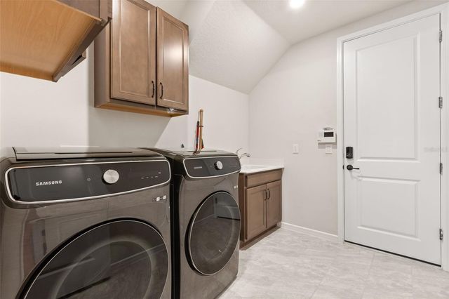 3362 HANGING TIDE STREET, Winter Garden, FL 34787