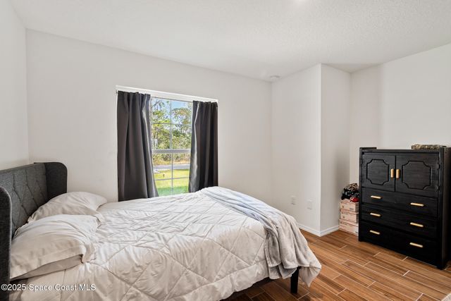 1850 Thorman Avenue SE, Palm Bay, FL 32909