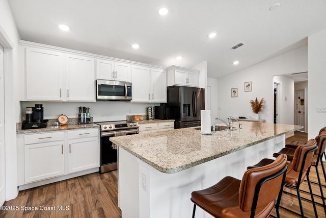 1850 Thorman Avenue SE, Palm Bay, FL 32909