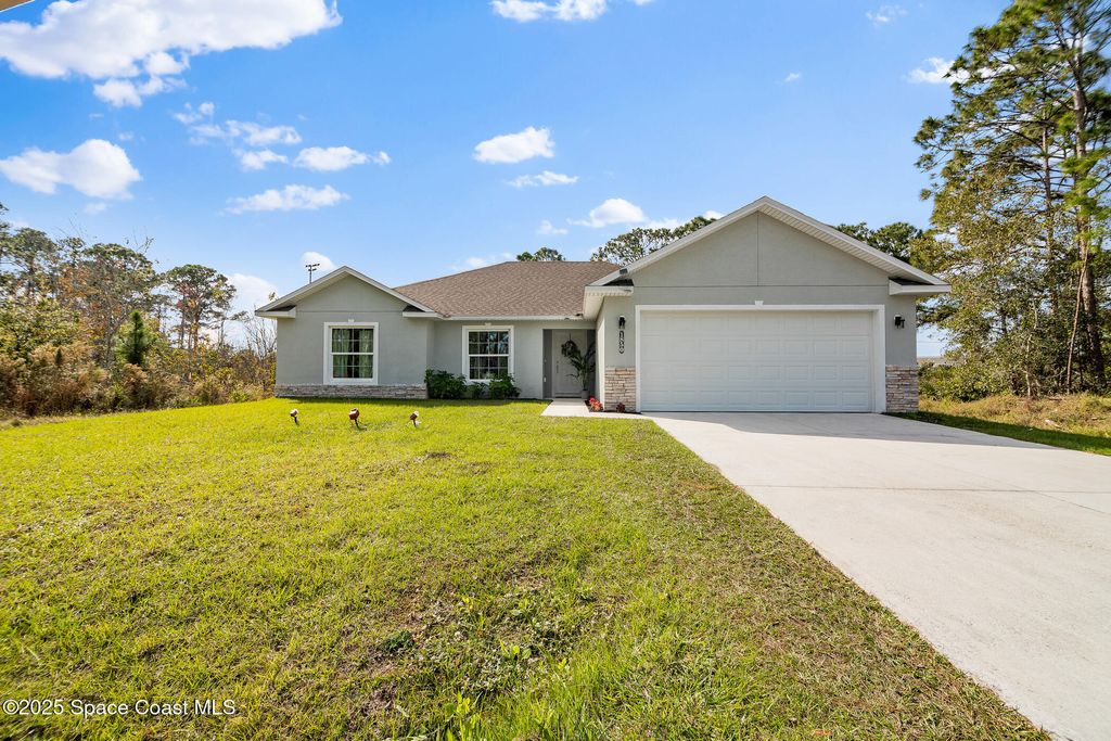 1850 Thorman Avenue SE, Palm Bay, FL 32909