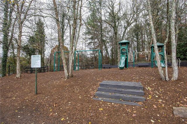 708 Vinings Estates SE Drive, Mableton, GA 30126