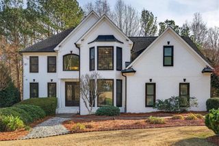 708 Vinings Estates SE Drive, Mableton, GA 30126