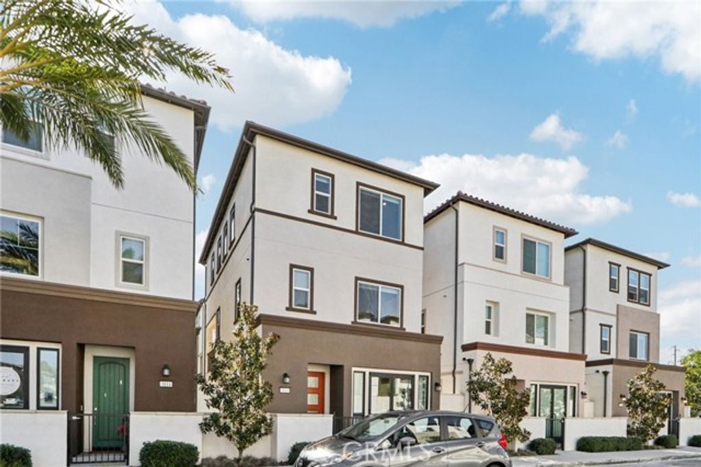 3010 Tallahassee Lane, Simi Valley, CA 93065