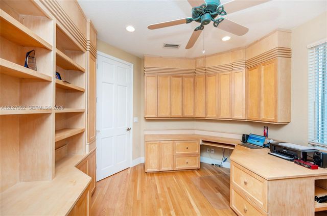 3216 Huntington 3216, Weston, FL 33332