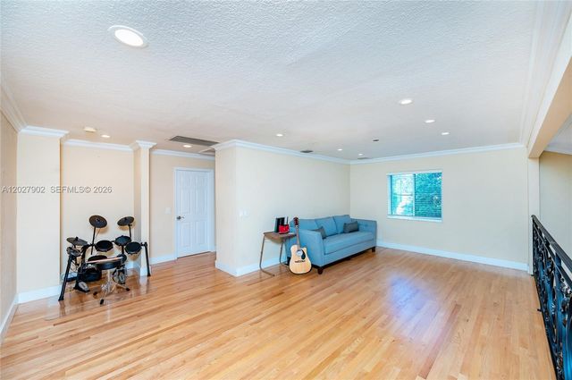 3216 Huntington 3216, Weston, FL 33332
