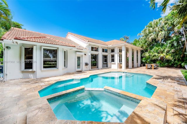 3216 Huntington 3216, Weston, FL 33332