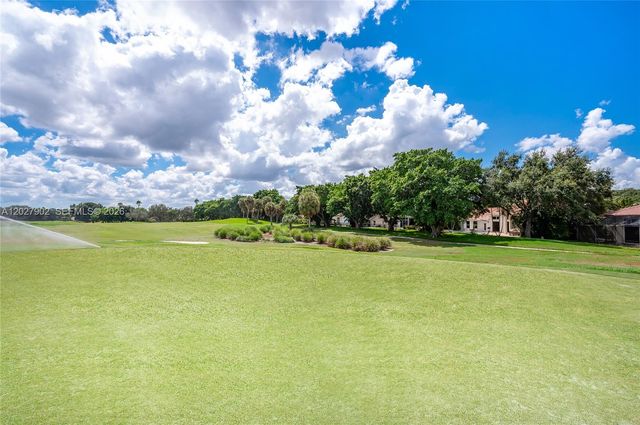 3216 Huntington 3216, Weston, FL 33332