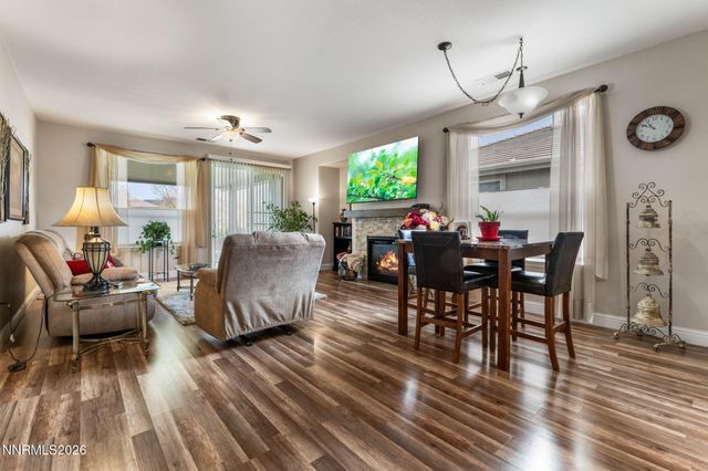 916 Lakeview Drive, Dayton, NV 89403