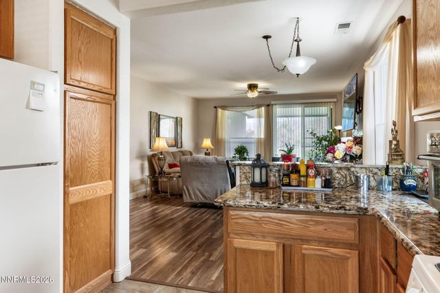 916 Lakeview Drive, Dayton, NV 89403