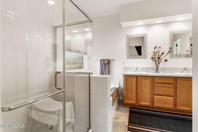 916 Lakeview Drive, Dayton, NV 89403