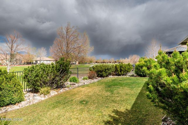 916 Lakeview Drive, Dayton, NV 89403
