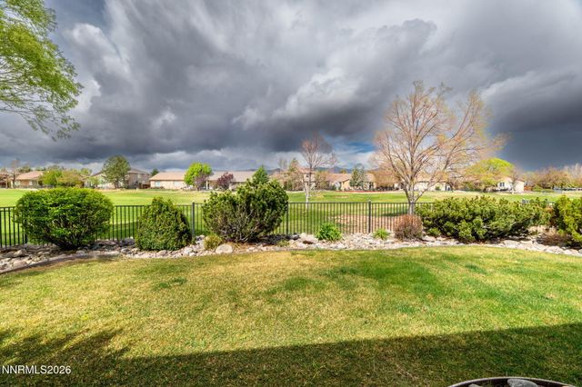 916 Lakeview Drive, Dayton, NV 89403