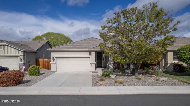 916 Lakeview Drive, Dayton, NV 89403