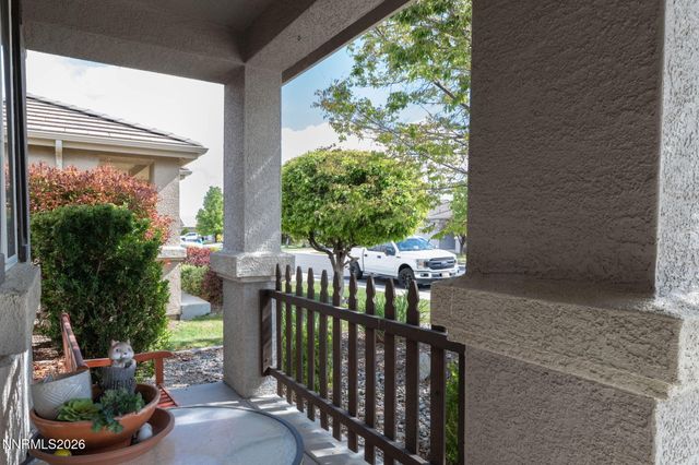 916 Lakeview Drive, Dayton, NV 89403