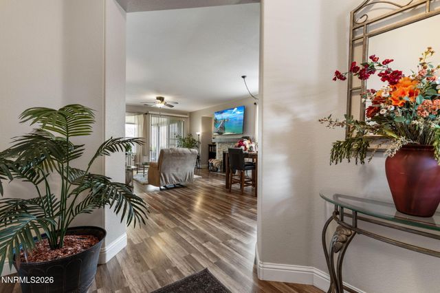 916 Lakeview Drive, Dayton, NV 89403