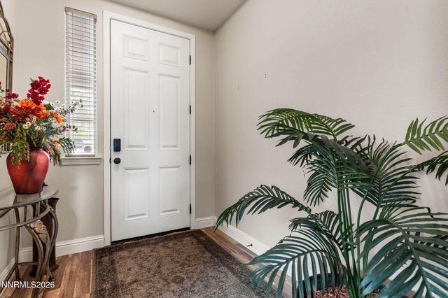 916 Lakeview Drive, Dayton, NV 89403