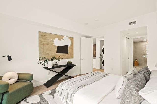 1 Bristol Court 223, San Francisco, CA 94130