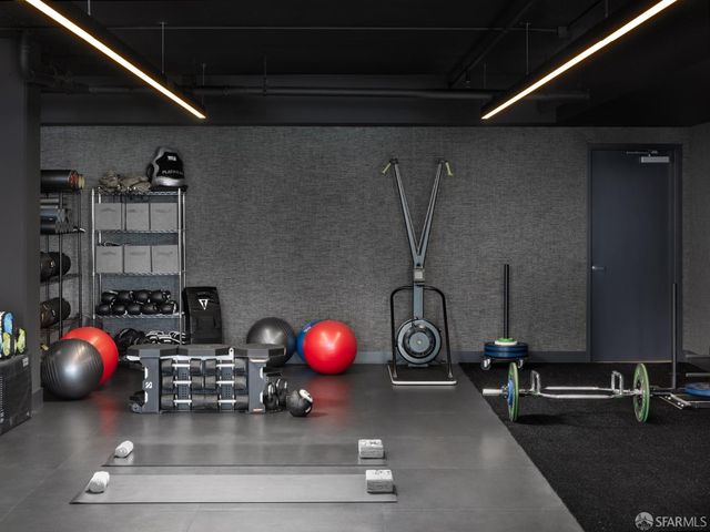 1 Bristol Court 223, San Francisco, CA 94130