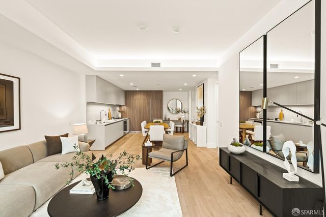 1 Bristol Court 223, San Francisco, CA 94130