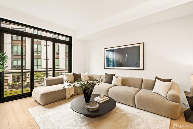 1 Bristol Court 223, San Francisco, CA 94130