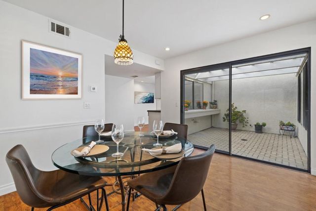 15 Morena, Irvine, CA 92612