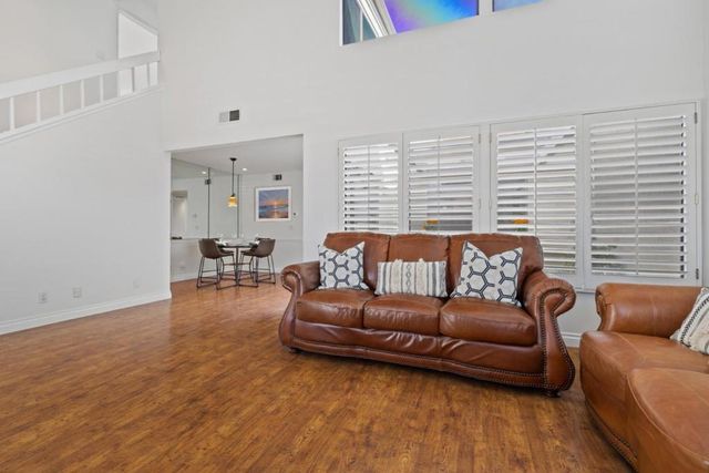 15 Morena, Irvine, CA 92612